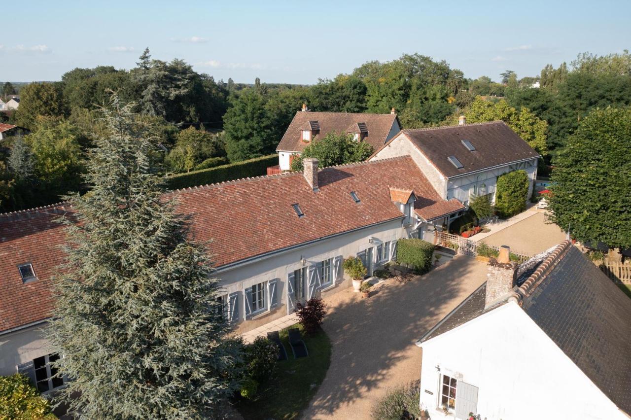Le Clos De La Rousseliere Francueil Exterior photo