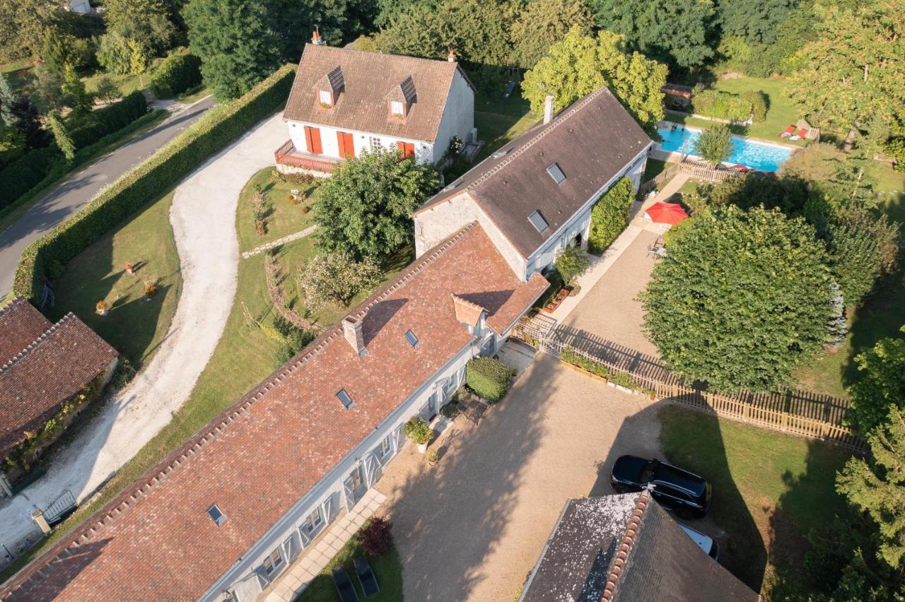Le Clos De La Rousseliere Francueil Exterior photo